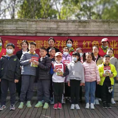 同进君望庭“雷锋日”活动简报