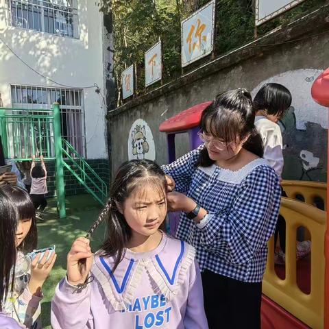 封校不封爱，老师温暖伴~