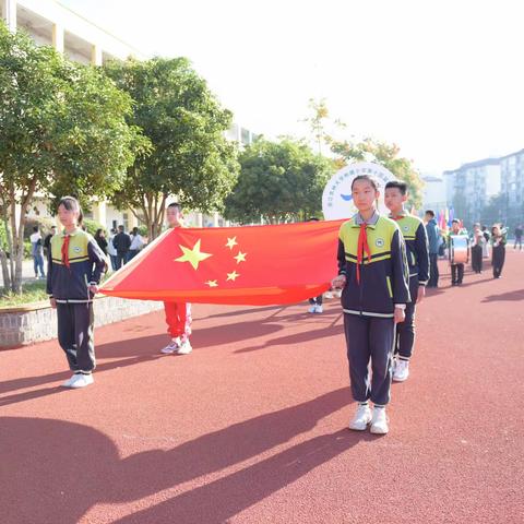 农林大学附属小学104金种子中队运动会第一天——运动运动，健康快乐！