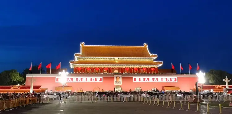 十一 · 北京 （手机拍摄）