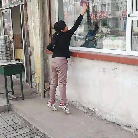 东风小学快乐四三班