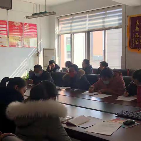 查找问题明方向，质量分析促提升———高新区福生小学数学组期末质量分析研讨会