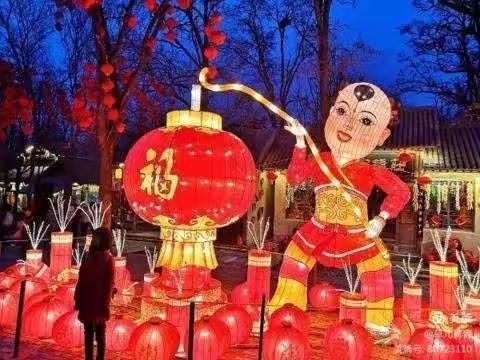 “放飞梦想，绽放精彩”第二小学迎新年，庆元旦联欢会