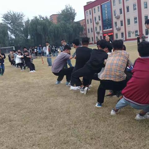 校园拔河比赛初赛（五）