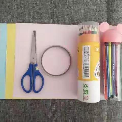 《手工作品》五年学前2104张绍杰