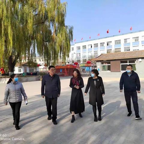 情系学校建设，心怀教育发展                   ——县领导调研第二实验小学