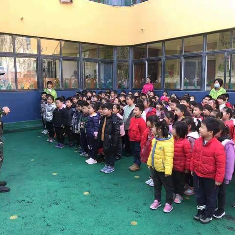 飞扬弘润校区《防暴反恐》活动---种下爱国种子 烙下军人图腾