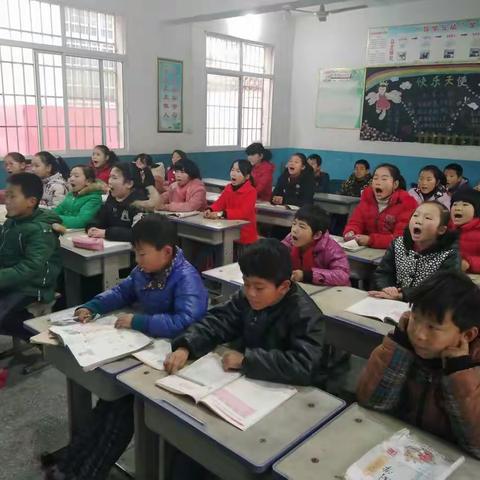 社团活动展风采     幸福德育助成长