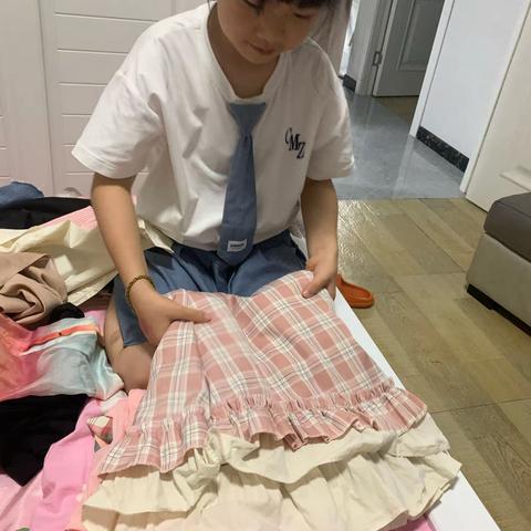 亲子劳动 家务小能手 -郁琳菲