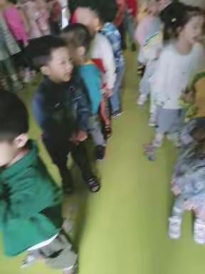 嘉禾联升幼儿园中A班第八周快乐集锦