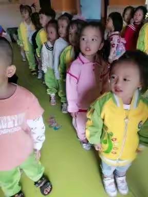 嘉禾联升幼儿园中A班第十周快乐集锦