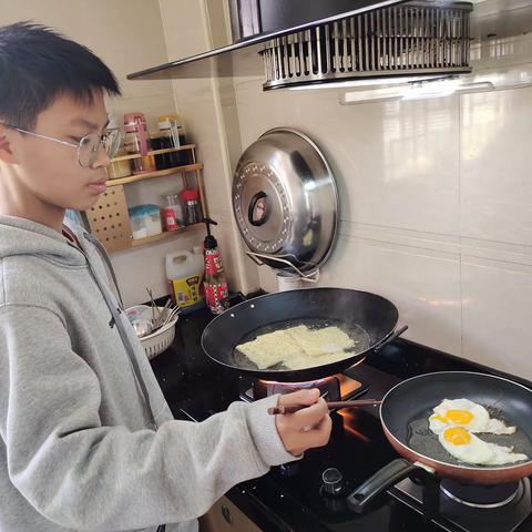 广东韶关实验中学 七19班刘星宇 五一劳动节之美食作业