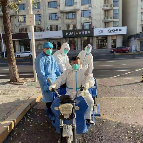 坚持当好群众坚强后盾