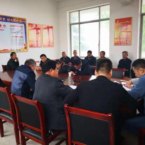 尚兴村脱贫退出民主评议会