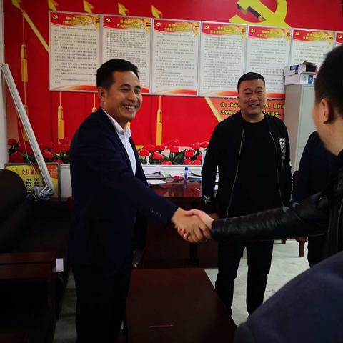 【情满中秋 爱在尚兴】2018陕西宏兴建设工程有限公司助力脱贫攻坚