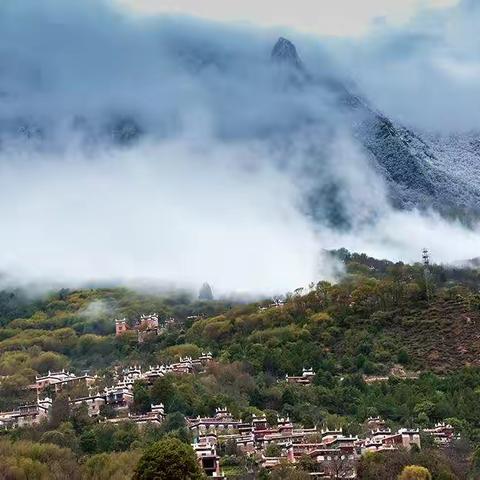 川西之旅     三  藏寨之美