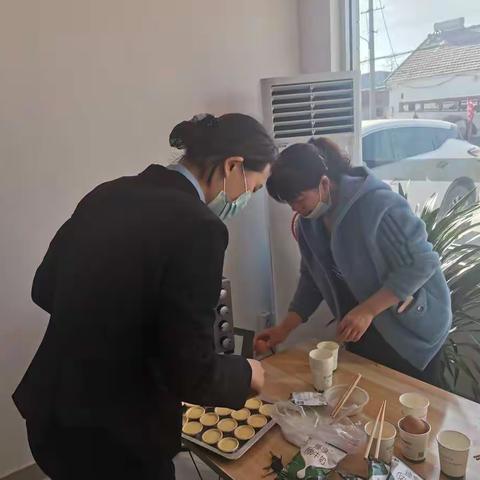 浓情女神节，烘焙暖人心--广饶梁邹村镇银行李鹊支行