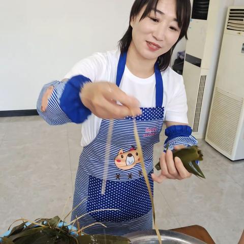 传承端午文化，浓情棕叶飘香