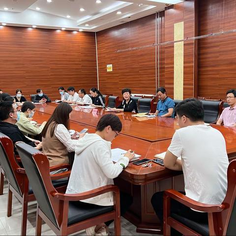 杨艳玲组织召开创城专项督导工作组推进会
