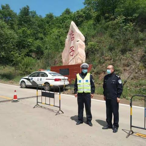 用坚守诠释最美“警”色