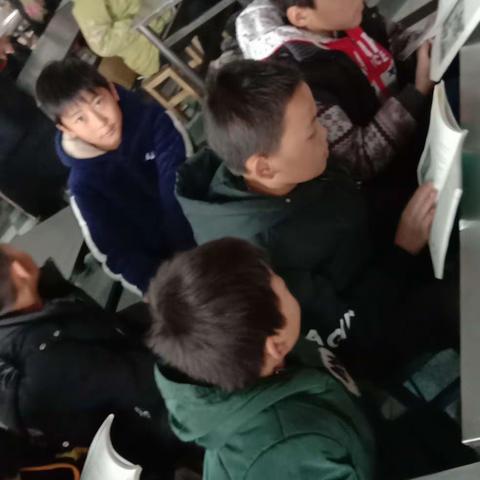 2019年杨庄户乡英才少年学校期中及书法表彰大会！