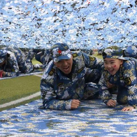 阳光羽幼儿园“我的军旅梦，梦幻海陆空”亲子活动邀请函