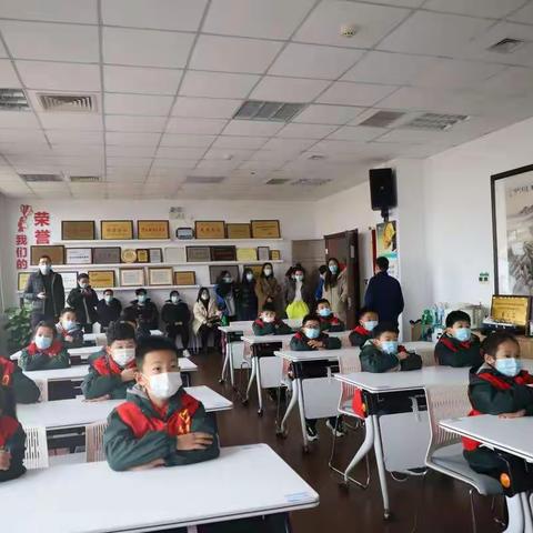 舟山绿城育华（国际）学校满天星中队走进新奥舟山参观学习活动侧记