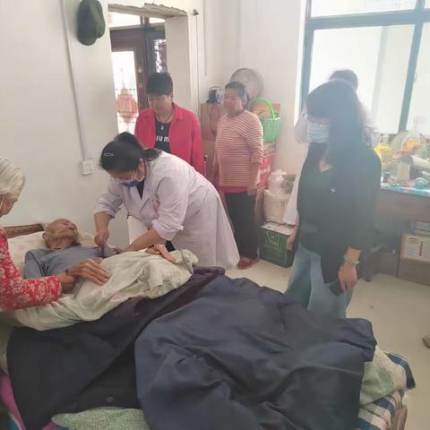 牛店镇关爱在乡老复员军人行动中