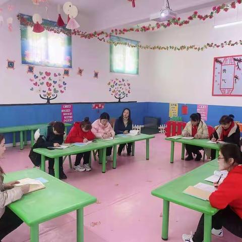 不忘初心，砥砺前行——双娟幼儿园岗前培训活动纪实