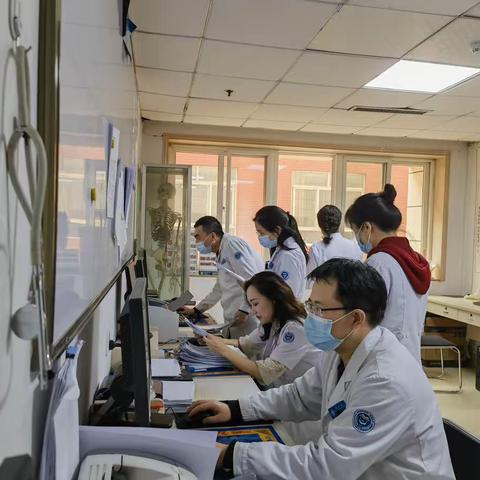 提升临床抗菌药物合理使用，何媛副院长带队深入调研