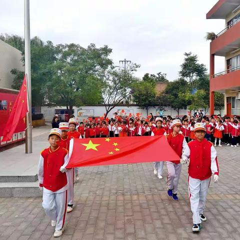 喜迎二十大，向国旗敬礼——高新区第38小学和迪分校庆国庆系列活动比赛