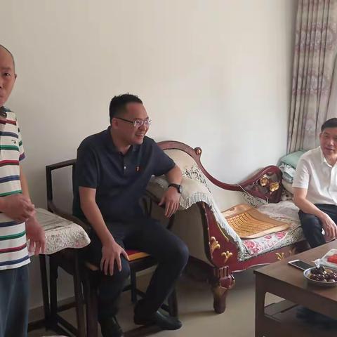 情暖中秋——大鹏局主要领导走访慰问退休老同志