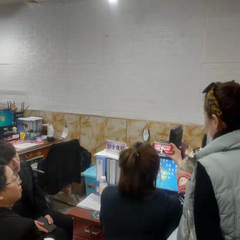 松源社区新时代文明实践站组织党员观看《党课开讲了》活动信息