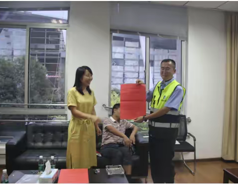 廉政文化进工地   风清气正入人心——城投公司持续开展廉政教育进工地活动