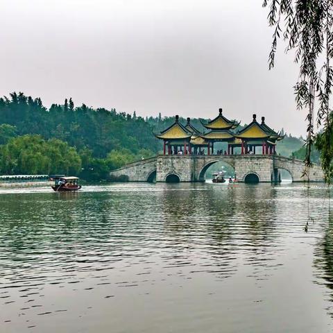烟花三月下扬州