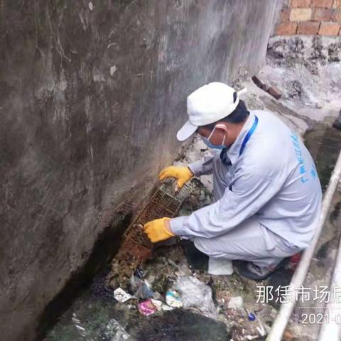2021年7月30日广州市江氏杀虫有限公司在儋州市服务辖区开展病媒生物防制施工。