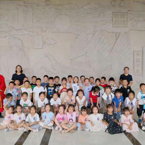 105班一年级小朋友入学礼