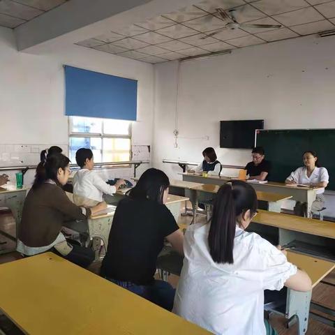 青少年活动中心学习贯彻落实 《2022年秋冬季教育教学工作会议》精神