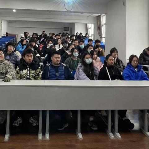 执笔为剑，一朝圆梦——上海开放大学附属中学华院分校高三年级美术联考动员会顺利召开