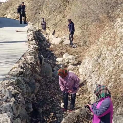 改善村庄环境 打造美丽乡村