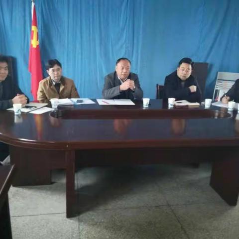 同心同行，共创辉煌！医院集团党委书记、董事长江鸿方一行赴淮化医院调研