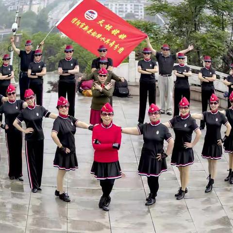 🍃🌸🍃5月25日（💃我爱舞💃）对于一位舞者来说具有非同寻常的意义……让我陶醉🎊让我狂🎊