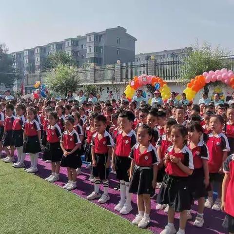 【绿色沁源 奋进素幼】大三班毕业典礼之 🌸聆听花开，见证成长