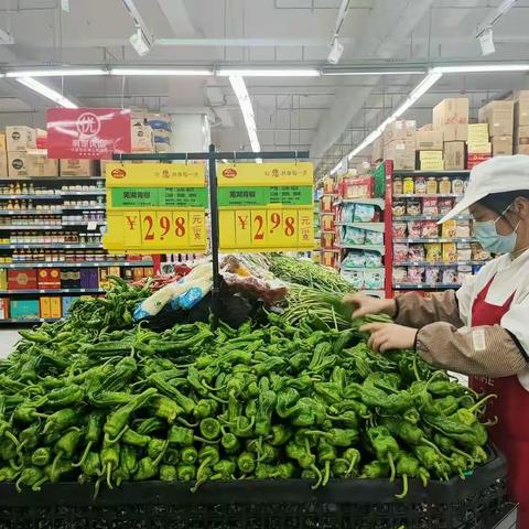 滴水穿石，不在于水的力量，而在于持之以恒。平凡的事情重复做，简单的事认真做。一随州广水中山店生鲜优秀员工