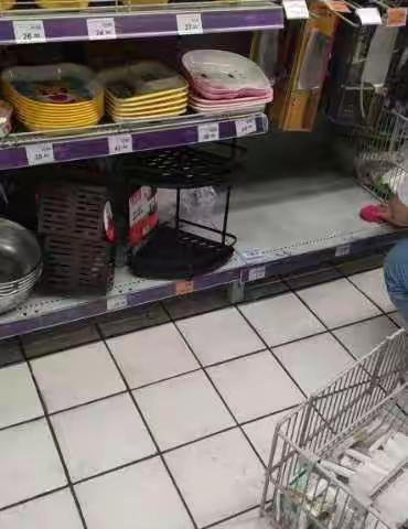 提升服务质量     喜迎国庆佳节