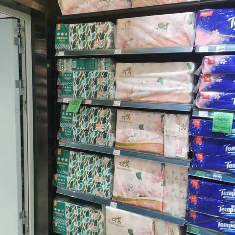 日化自有品牌陈列