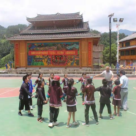 广西三江：湘黔桂三省坡下的“圆舞曲”