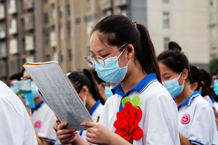 跟着大师学摄影:汝州二高2022年秋季开学典礼精彩瞬间