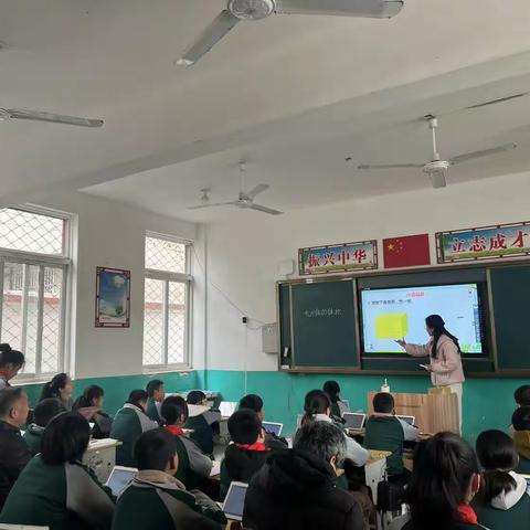 同课巧设计，异构显匠心