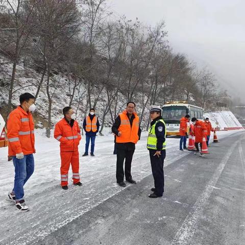 春运我在岗，守护回家路